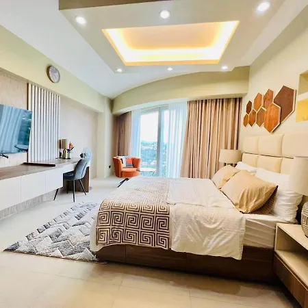 Aeon Towers Studio Suite